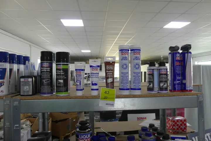 Konvolut Betriebsstoffe Umfang: 1x Fachinhalt